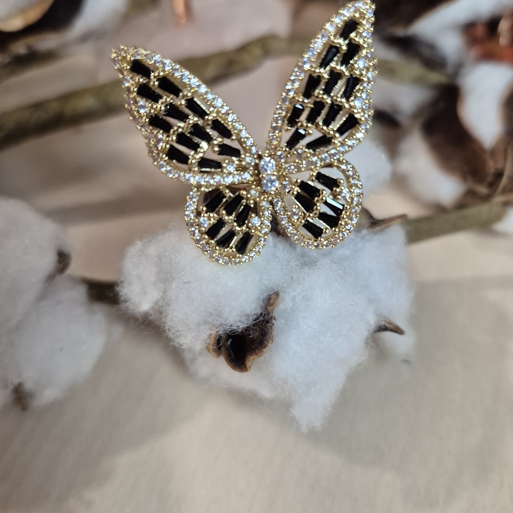 🦋🦋NEW🦋🦋 BEAUTIFUL!! Gold Plated Over Copper CZ Adjustable Butterfly Ring - Picture 3 of 11
